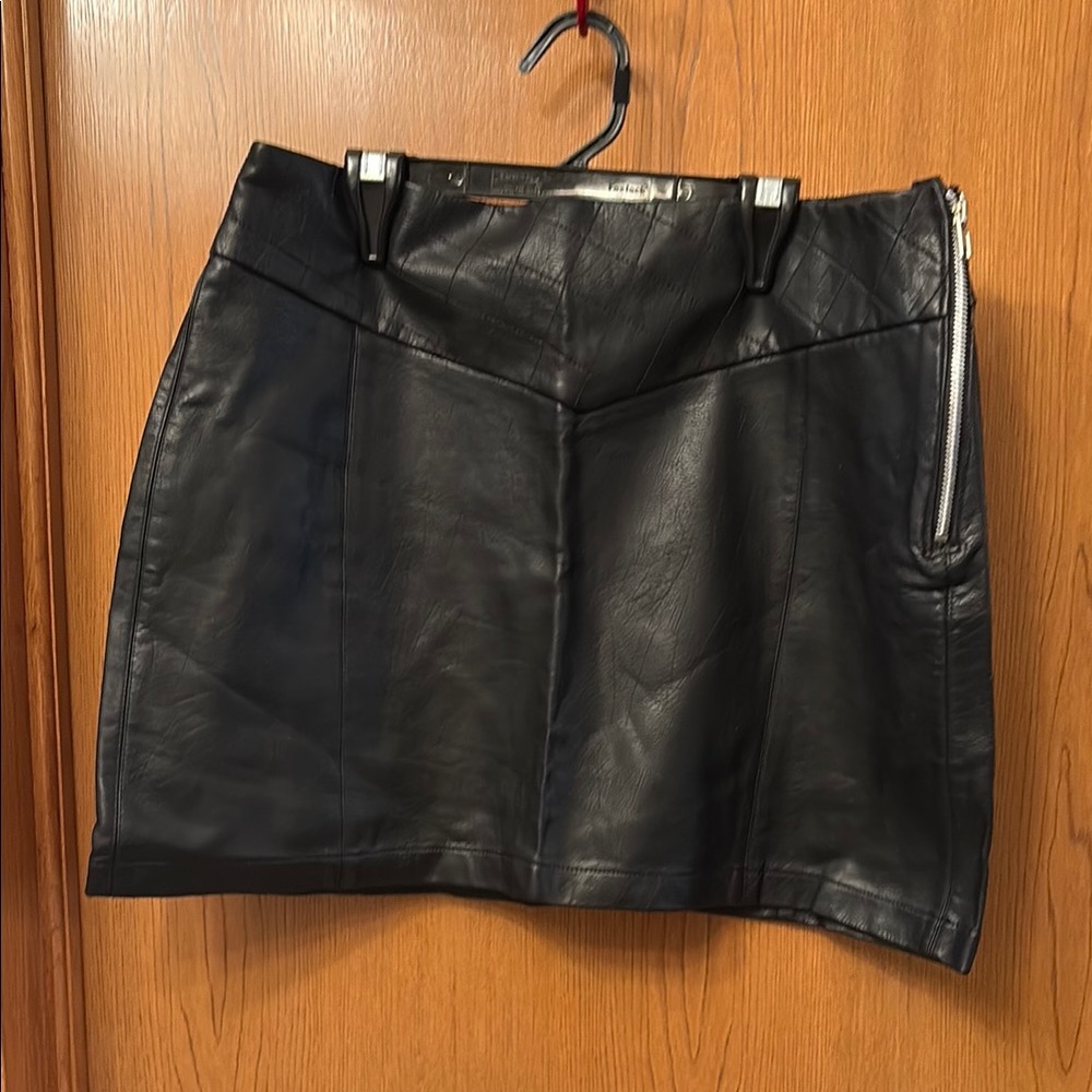 Black Zara Mini Skirt